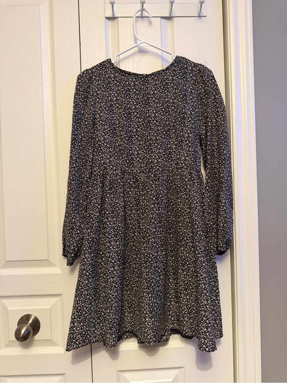 OAK + FORT Black Floral Long Sleeve Dress